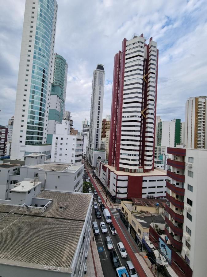 Apto Av Brasil Quadra Mar Balneário Camboriú 外观 照片